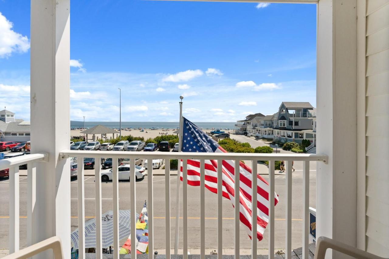 Water Views - Private Balcony - The Americana Хэмптон Экстерьер фото